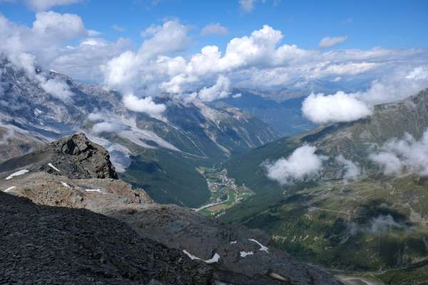 View of Sulden in the valley