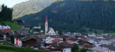 나우더스 주변 산책하기