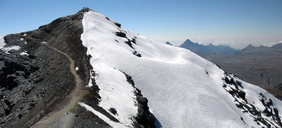 Chacaltaya - Ancienne piste de ski la plus haute du monde | Gigaplaces.com