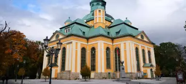 Kostel Povýšení Svatého Kříže v Jelení Hoře