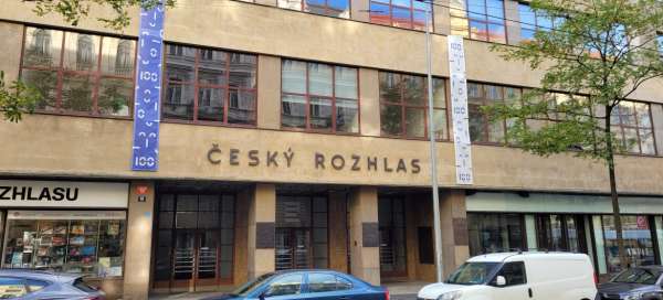 Rádio Tcheca - tour pelo prédio: Acomodações