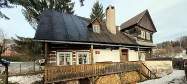 Врхлаби – дом с семью фронтонами.