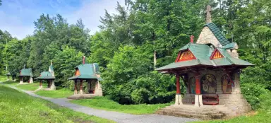 유르코비치의 성체 앞에서의 십자가의 길