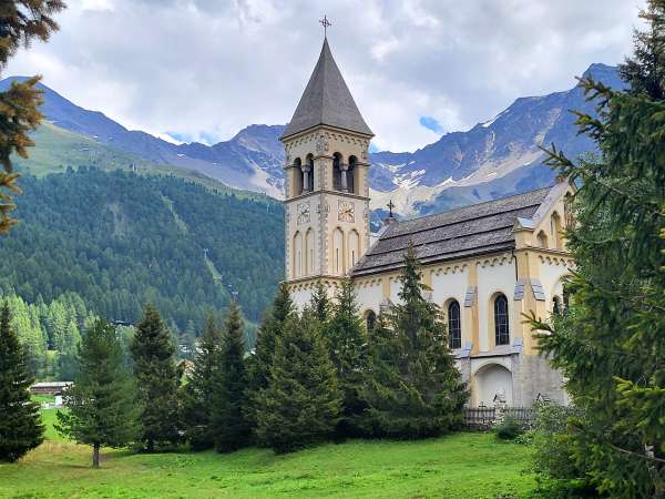 Chiesa da vicino