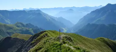 Piz Munschuns(2,657m)까지 오르막