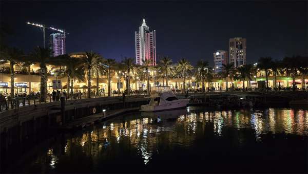 Marina Crescent in the evening