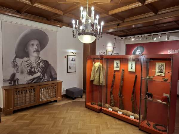Mostra al piano terra