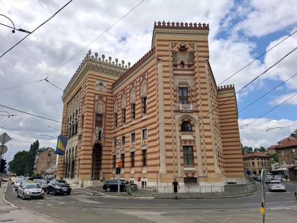 尝试失败并访问市政厅