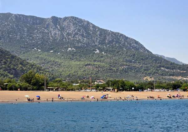 Strand vanaf de boot