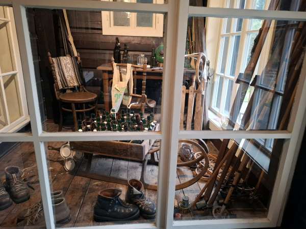 История, полная поворотов