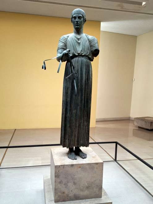 Standbeeld van een wagenmenner