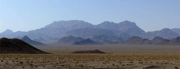Bergige Wüste