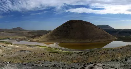 Sopečné jezero Meke Gölü