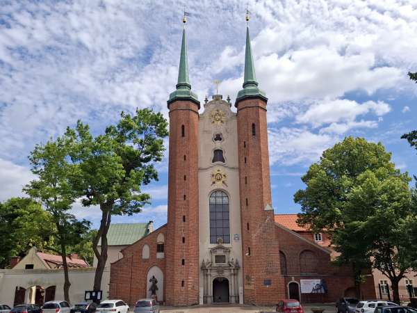 Průčelí katedrály