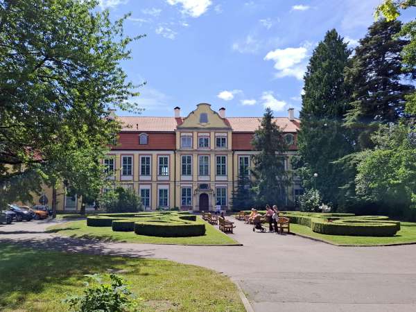 Palac opatů (Palac Opatow)