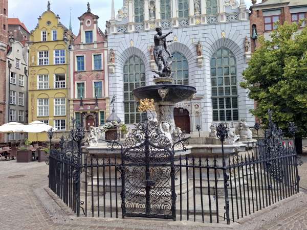 Neptunova fontána (Fontanna Neptuna)