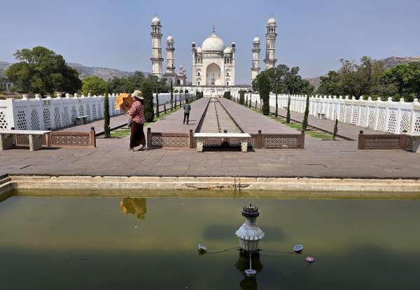 První pohled na mauzoleum