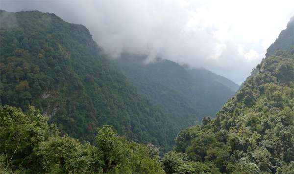 Vista de Bhurungdi Kholu