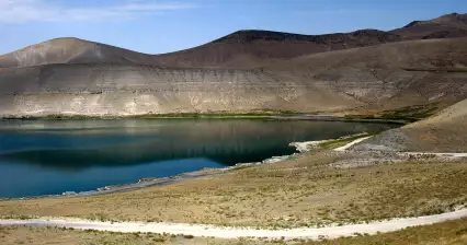 Sopečné jezero Acigöl