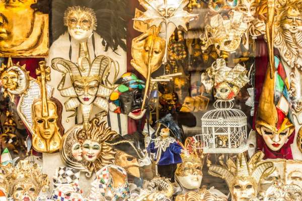 Venezianische Masken