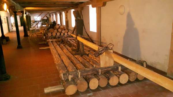Exposition sur la pisciculture et la foresterie