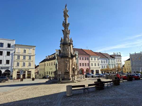 Kolumna z rzeźbą Trójcy Świętej