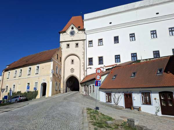 Brama Nežárecka