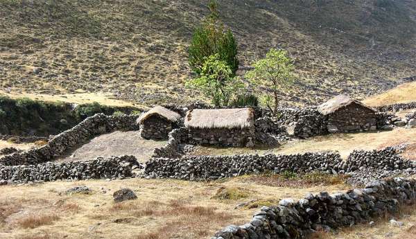 Boerderijgebouwen in Chucura