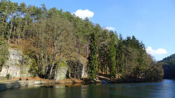 At the dam of the Nebákov pond