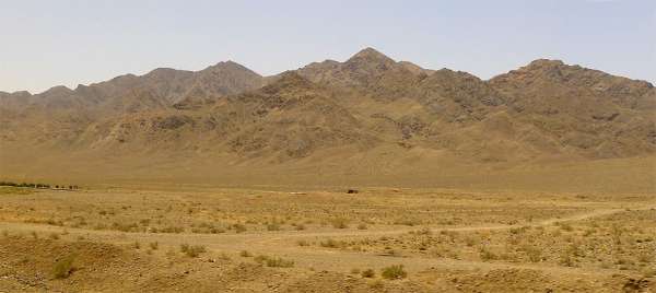 Montañas frente a Kashan