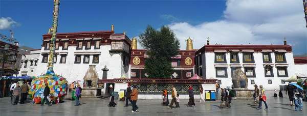Монастырь Джоханг