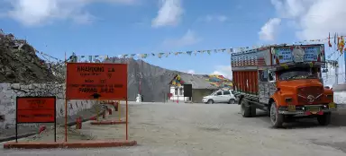 Khardung la pass