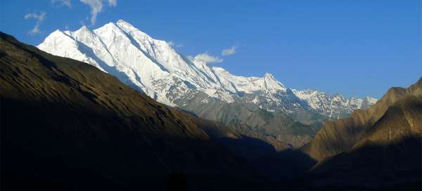 Rakaposhi: Počasí a sezóna