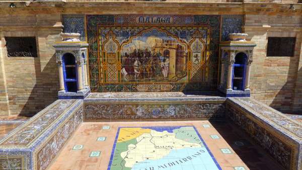 瓷砖图像中的西班牙历史
