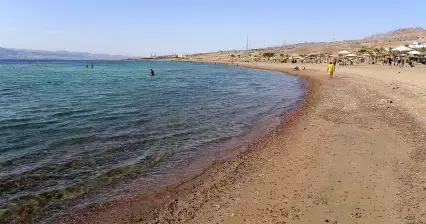 Spiaggia nella baia di Tala