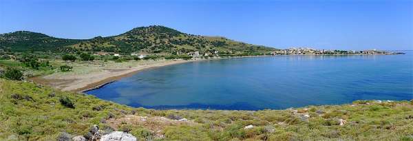 Panorama de la bahía de Gavathas