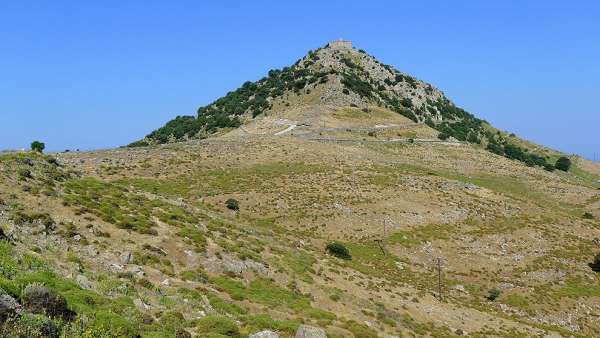Devant le mont Ordymnos