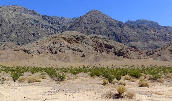 Montagne sopra la Valle della Morte