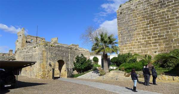 Nas ruínas do castelo