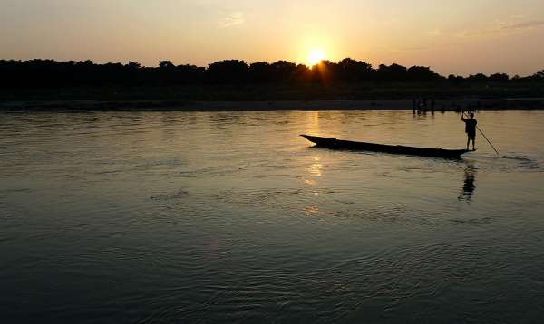 Pôr do sol em Chitwan