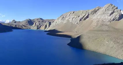 Caminata al lago Tilicho