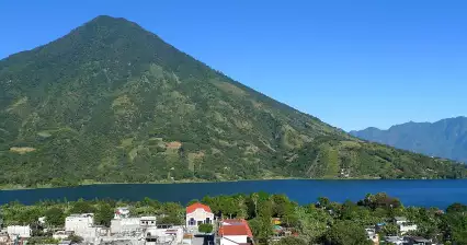Výlet k jezeru Atitlán - západ