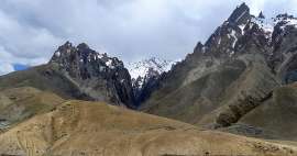 Viajar de Kargil para Leh
