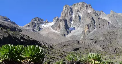 Crossing of Mount Kenya