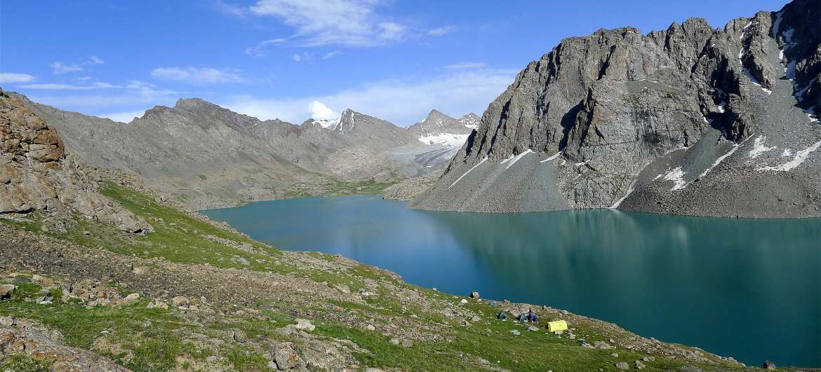 Kyrgyzstan: Hiking