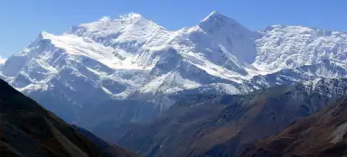 Thorong High Camp 위로 오르기