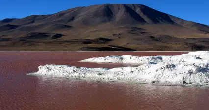 Okolo laguny Colorada