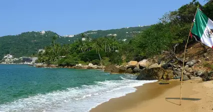 Schwimmen in Puerto Marquez