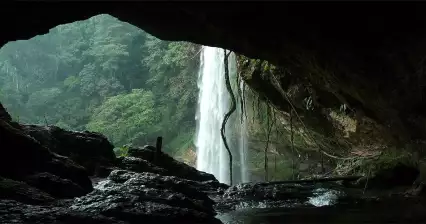 Tour de la cascada de Misol-ha