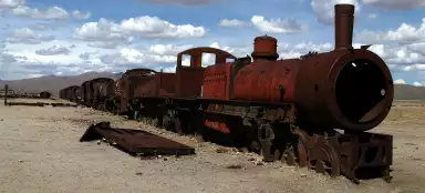 Prehliadka cintorínu vlakov